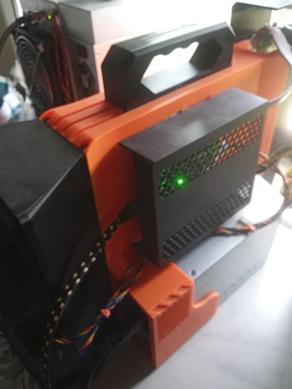 Antminer S19 Pro 32THS 800 watts Home Miner Loki 110V Single
